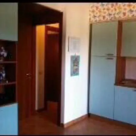 Airport-port-commercial Center-garden-trilo Per 6 Persone Wi Fi -verde Appartamento Olbia