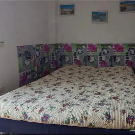 Airport-port-commercial Center-garden-trilo Per 6 Persone Wi Fi -verde Appartamento